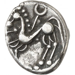 Centre-ouest, imitation d’Emporion. Drachme à la tête laurée ND (IIe siècle avant J.-C.).