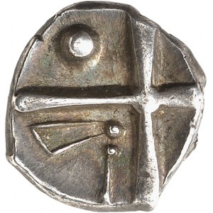 Cadurques. Drachme à la tête triangulaire ND (IIe-Ier s. av. J.-C.).
