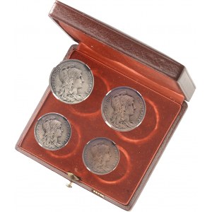 IIIe République (1870-1940). Coffret de présentation de 5 et 10 centimes Daniel-Dupuis, flans mats, épreuve, essais et frappe sur flan mat 1897-1898, Paris.