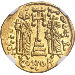 Constantin IV (668-685). Solidus, avec Héraclius et Tibčre 674-680, Constantinople, 4e officine.