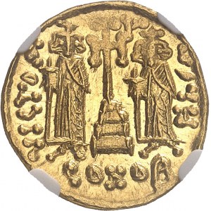 Constantin IV (668-685). Solidus, avec Héraclius et Tibčre 674-680, Constantinople, 8e officine.