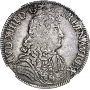 Louis XIV (1643-1715). Écu ŕ la cravate, 2e émission par F. Warin 1680, X, Amiens.
