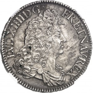 Louis XIV (1643-1715). Écu ŕ la perruque avec buste drapé ŕ l’antique, tranche en relief 1686, A, Paris.