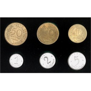 Ve République (1958 ŕ nos jours). Coffret avec 6 essais, 1, 2 et 5 centimes acier et 10, 20 et 50 centimes Lagriffoul 1962, Paris.