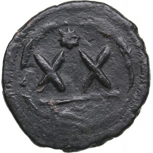 Byzantine Æ 20 nummi - Phocas (602-610 AD)