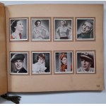 Albumowe wydawnictwo ukazujące 208 kolorowych zdjęc aktorów.