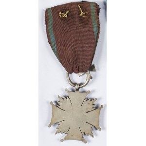Srebrny Krzyż Zasługi II RP z miniaturą