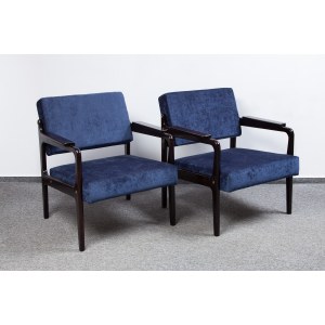 Komplet dwu foteli tapicerowanych typ 300-147