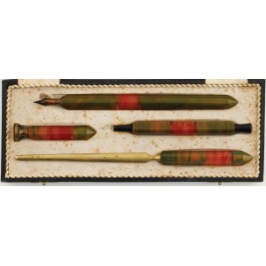 KOMPLET PISARSKI, ok. 1930