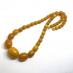 Splendid Bakelite Necklace made from Round Bakelite beads