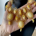 Amazing Amber Cleopatra necklace