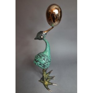 I.K., Emu with egg (Bronze, height 54 cm)