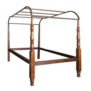 Łóżko (An early victorian mahogany bedstead)