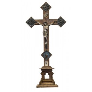 Krucyfiks (A wooden and metal crucifix)