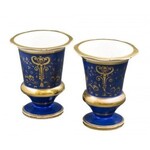 Para kraterów (A pair of blue-ground goblets)