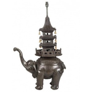 Potpourri. Słoń niosący pagodę (A Chinese bronze model of elephant)