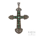 Krzyż diamentowy dekorowany szmaragdami, kon. XIX w.