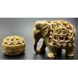 Ażurowa figura słonia i puzderko z ażurową nakrywą