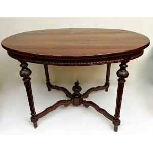 Salonowy stolik w stylu Ludwika XVI