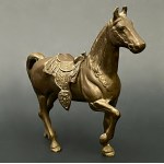 Figura konia ze zdejmowanym siodłem