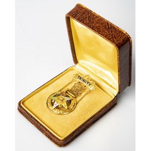 Great Britain Award Masonic Lodge 'Trinity' (1928-1929). With 5 different color stones. Gold (375). Weight approx: 18...