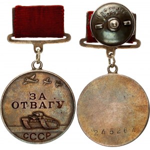 Russia - USSR Medal For Courage I Type 1938