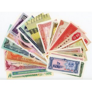 Asia Lot of 22 Banknotes 1958 - 2010