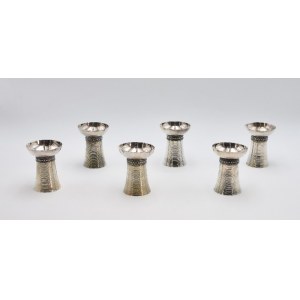 WARMET Precious Metal Products Factory (active 1965-1994), Set of 6 candlesticks