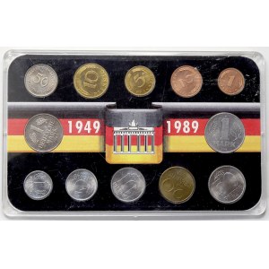 Sady oběhových mincí BRD, Ukázková sada oběhových mincí BRD + DDR z let 1949-89 (mince 1982-1990, 12 ks), orig...