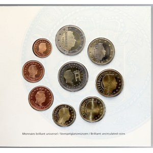 Evropa - sady oběhových mincí, Lucembursko. 1 c. - 2 € 2004. Obsahuje 2 € ke korunovaci knížete Jindřicha I...