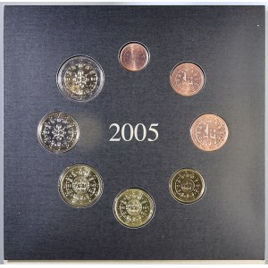 Evropa - sady oběhových mincí, Portugalsko. 1c. - 2 € 2005. Papírový přebal