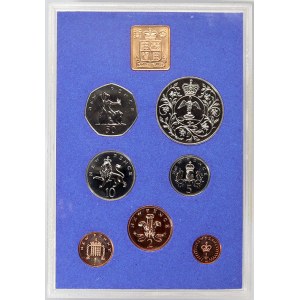 Evropa - sady oběhových mincí, Velká Británie. 1/2 p. - 50 p. 1977. 25 pence na 25 let vlády Alžběty II. Žeton mincovny...