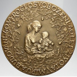 ČNS, ústředí, 40. výročí osvobození. Mezi květy matka s dítětem v náručí, opis / kytice šeříků se stuhami...