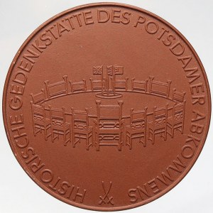 evropské medaile, Německo - DDR. Postupim - Cecilienhof, místo setkání vítězů 2. sv. v. na tzv...
