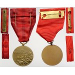 ČSR - ČSSR - ČSFR, Medaile Sboru nápravné výchovy, dvě miniatury, původní etue. Za službu vlasti, bronz, dvě miniatury...