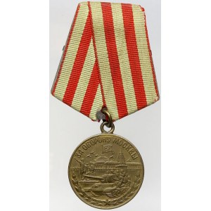 Rusko - SSSR - Rusko, Medaile Za obranu Moskvy. I. typ 1945. Původní golodka, ušpiněná stuha