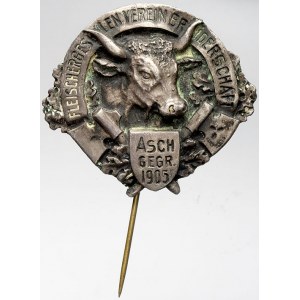 ostatní odznaky ČSR, ČSSR, Aš. Stříbrný odznak řezníků 1905. 35 x 39 mm, jehla (opravená)