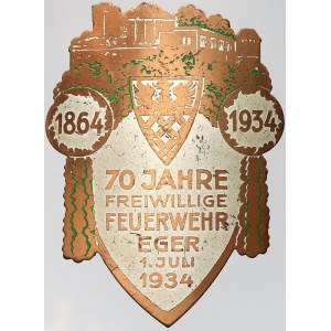 ostatní odznaky ČSR, ČSSR, Cheb. Plechový odznak na 70. výročí založení dobrovolných hasičů v Chebu 1934. Chebský hrad...
