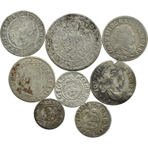 XVII wiek, lot 8 srebrnych monet z okresu Polski Królewskiej