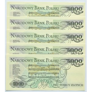 Polen, PRL, F. Chopin, Los 5000 Zloty 1988, Warschau, Serie CS, UNC - aus einem Paket