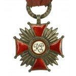 Srebrny Krzyż Zasługi RP -srebro (wczesny okres powojenny). Wyk. Caritas/Grabski