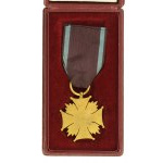 Złoty Krzyż Zasługi PRL cięty (falsyfikat)