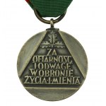 Medal Za Ofiarność i Odwagę z leg. z 1976 r. i miniaturką