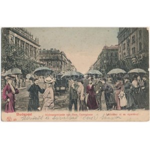 1906 Budapest VI. Andrássy út, Opera. Montázs esőben, esernyős alakok. Kl.V. Bp. 40. (fl)