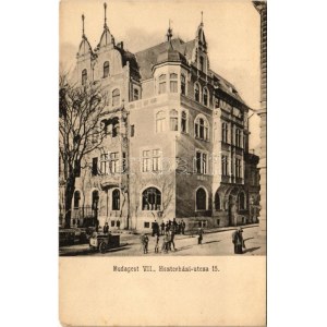 Budapest VIII. Palotanegyed, Gschwindt-palota, Eszterházi utca 15. (ma Puskin utca 19)
