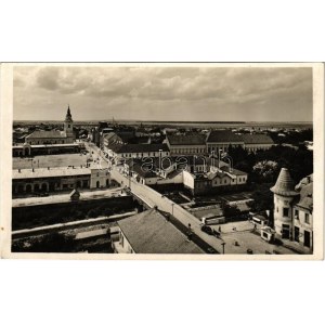 Beregszász, Beregovo, Berehove; Fő utca, gyógyszertár, Fábián Árpád üzlete / main street, pharmacy...