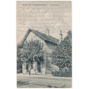1915 Tiszaistvánfalva, Backi Jarak; Bahnstation / vasútállomás, vasutas. Photo-Kunstanstalt Anitta Wien 7304. ...