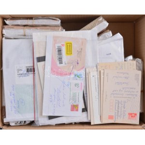 Az 1910-es évektől a 2010-es évek közepéig több mit 1900 db díjjegyes postai dokumentum (zömmel levelezőlap)...