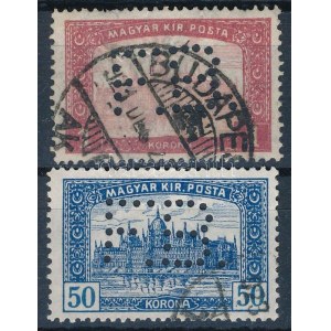 2 db Arató-Parlament bélyeg F.B. perfinnel