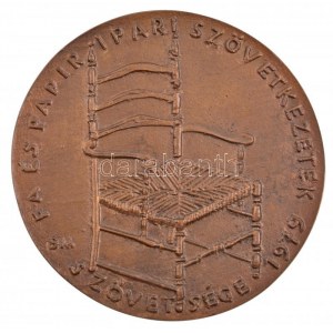 Borsos Miklós (1906-1990) 1979. Fa és Papiripari Szövetkezetek Szövetsége kétoldalas, öntött bronz emlékérem (99mm) T...